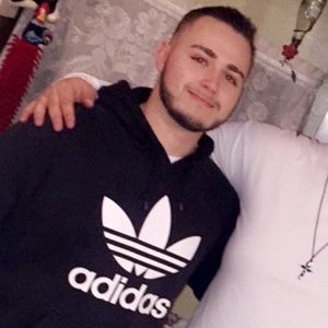 Meet your Posher, Drew